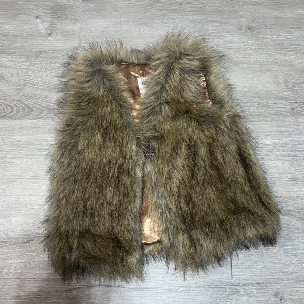 Old Navy Kids faux Fur Vest in Brown